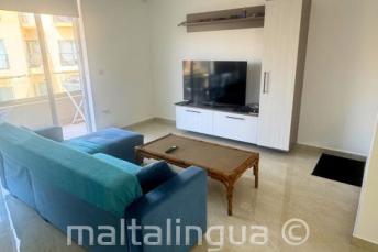 Salón acogedor y confortable